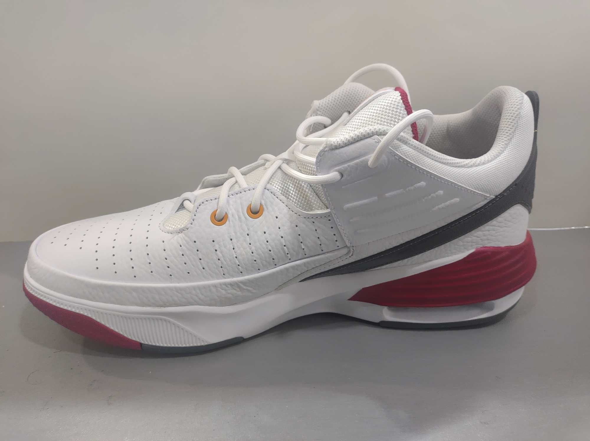 Nike Air Jordan N42 и N45.Баскет кецове.Нови.Оригинал.