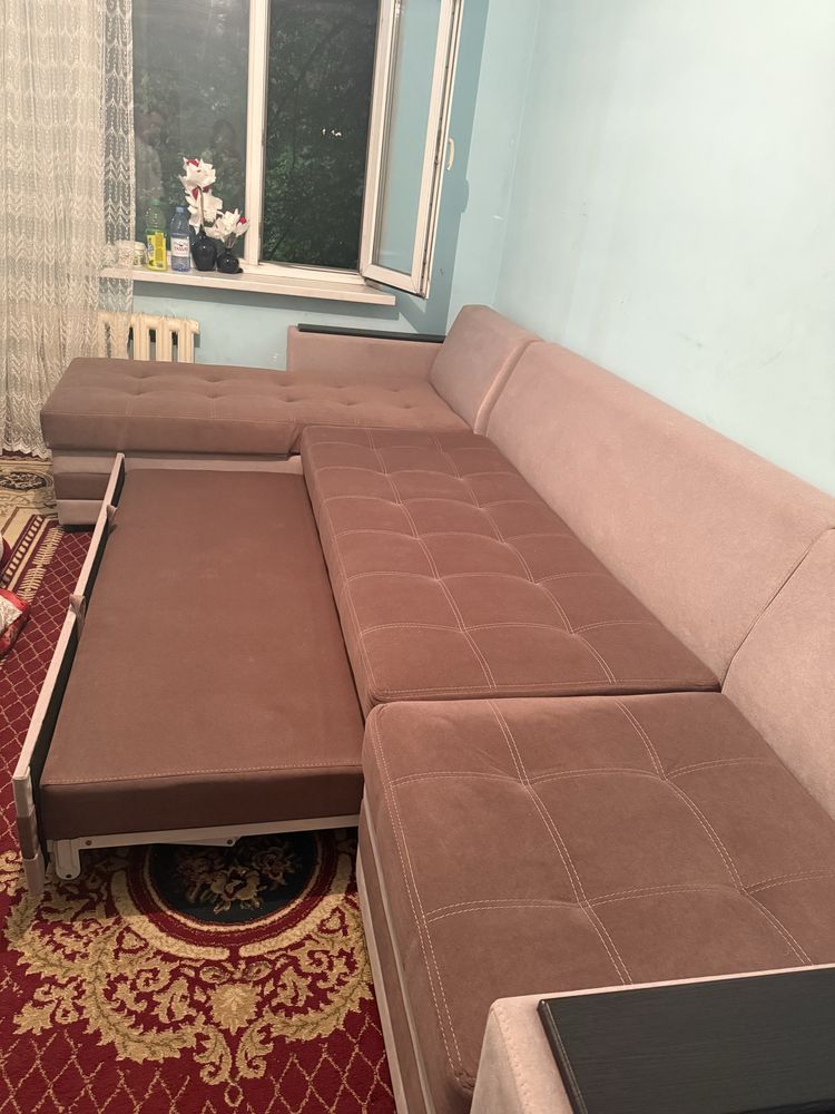 Диван сатылады срочно!!!