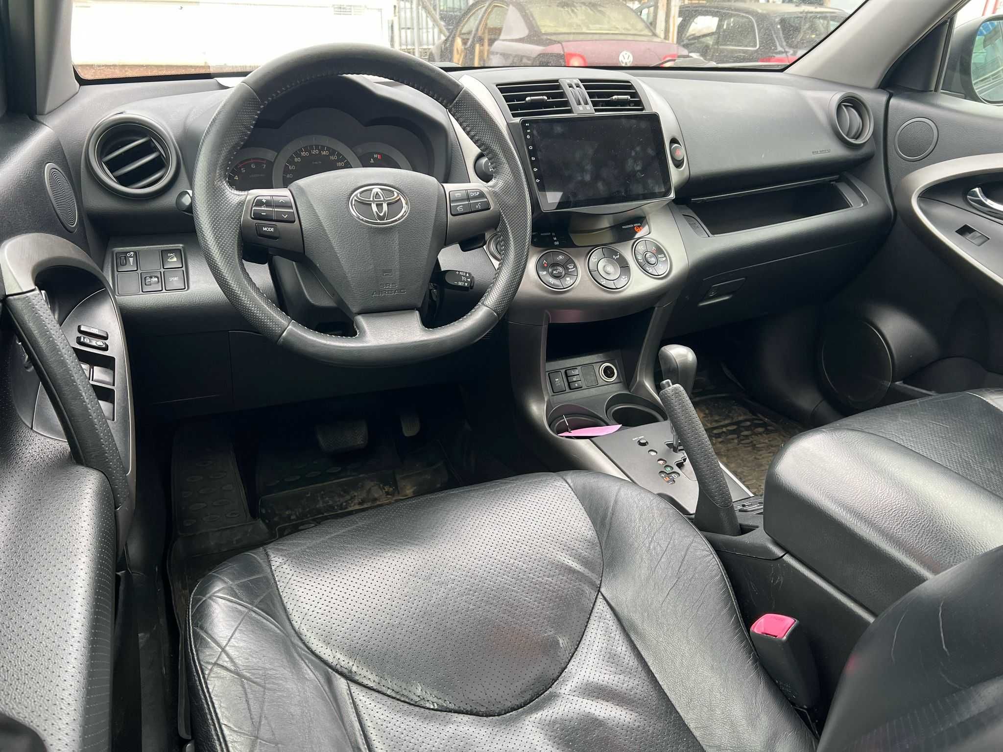 Toyota rav 4 2011 facelift Avariat automata Navi carlig trapa piele
