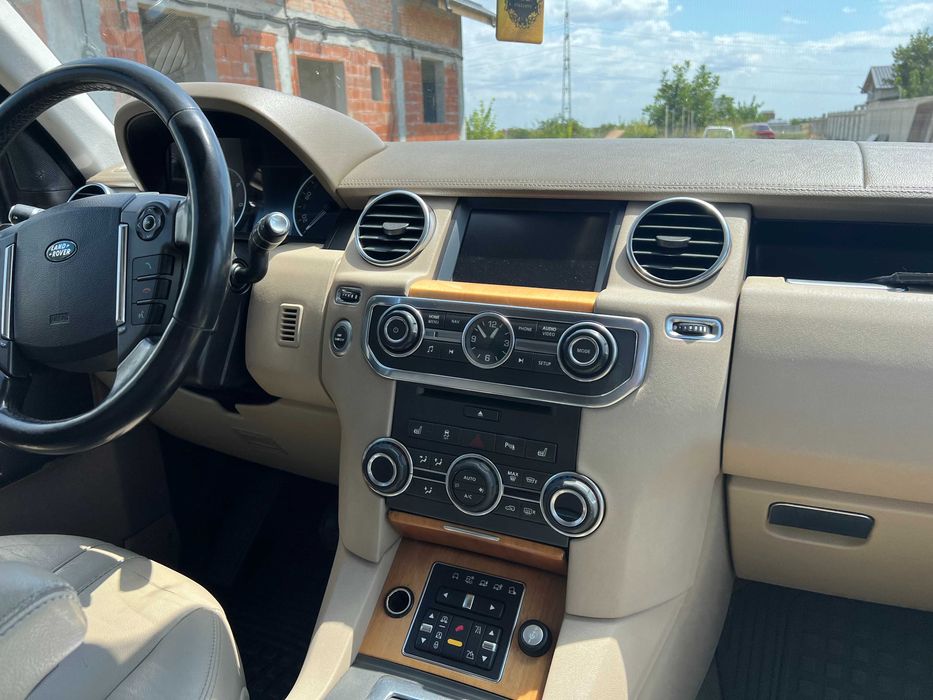 Plansa bord Land Rover Discovery 4 airbag sofer pasager plansa bord
