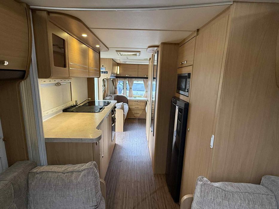 Rulota elddis crusader an 2014 recet inmatriculata