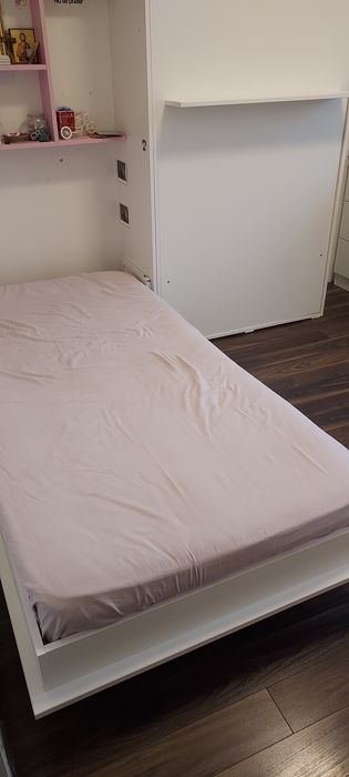 Vând doua paturi rabatabile de o persoană