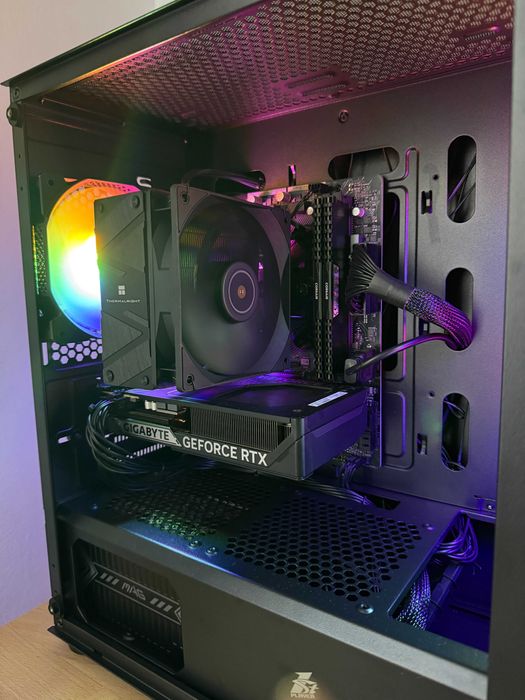 Asamblare PC | Selectare componente | Instalare Windows + Drivere