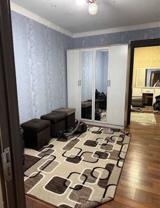 3х комнатная квартира около метро Новза