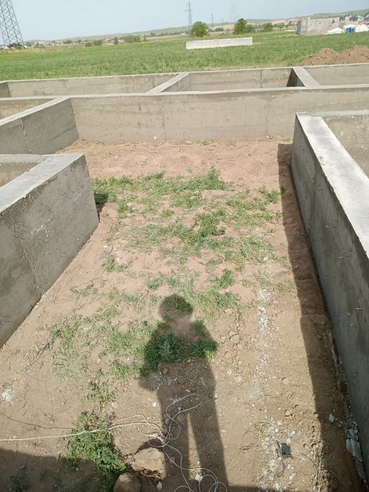 Участок 8 соток с фундаментом