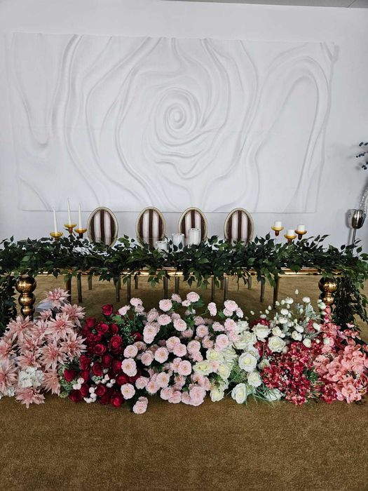 Colectie Aranjamente Florale si Prezidiu pentru Salon Evenimente