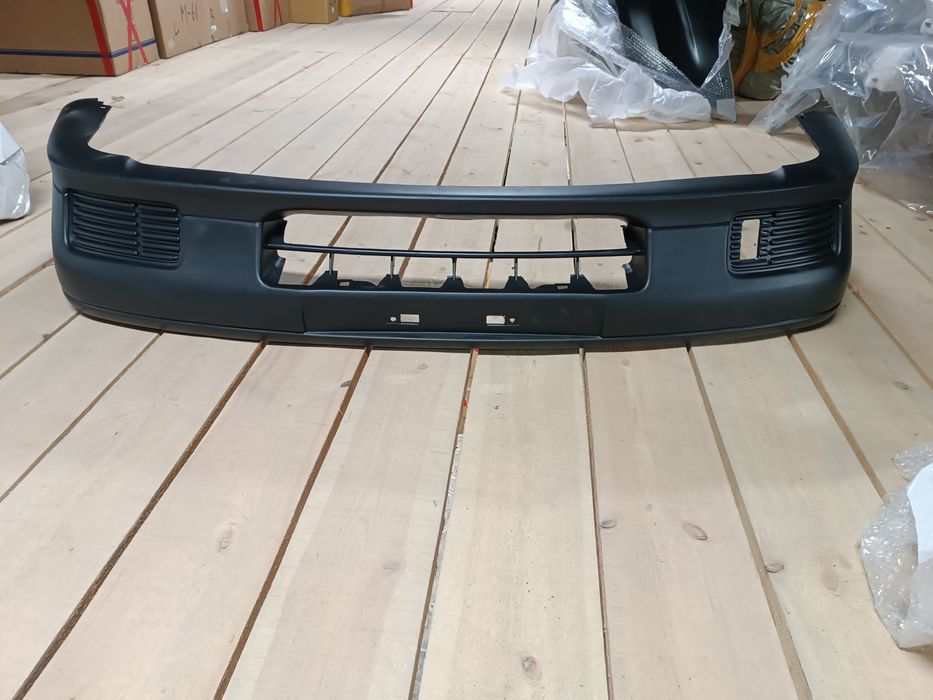 Продаю бампер передний Ниссан примера п10