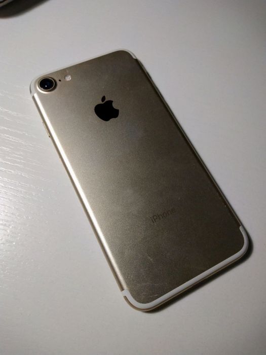 iPhone 7 без дисплея