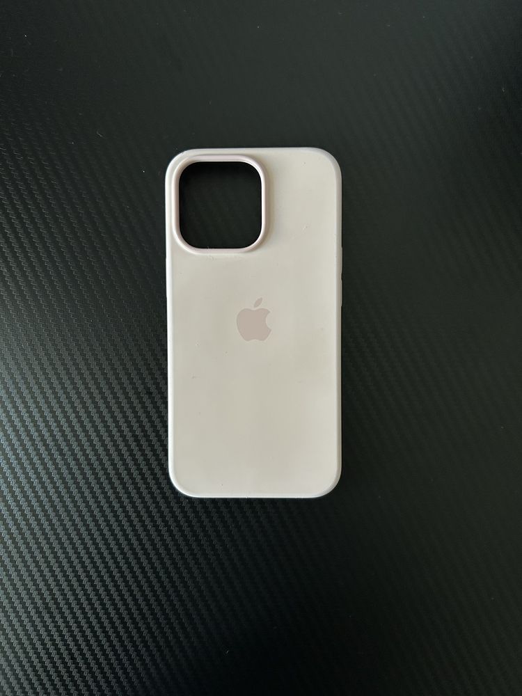 iPhone Silicone Case with MagSafe - Chalk Pink
