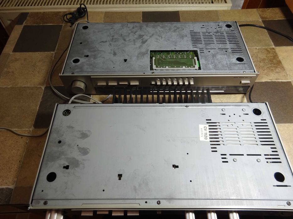 Amplituner/amplificator audio retro Dual CV 1120