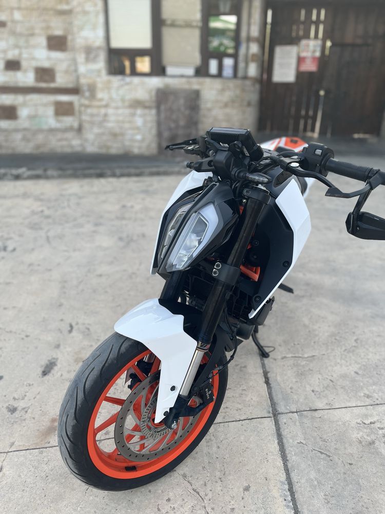 Ktm Duke 390  A2