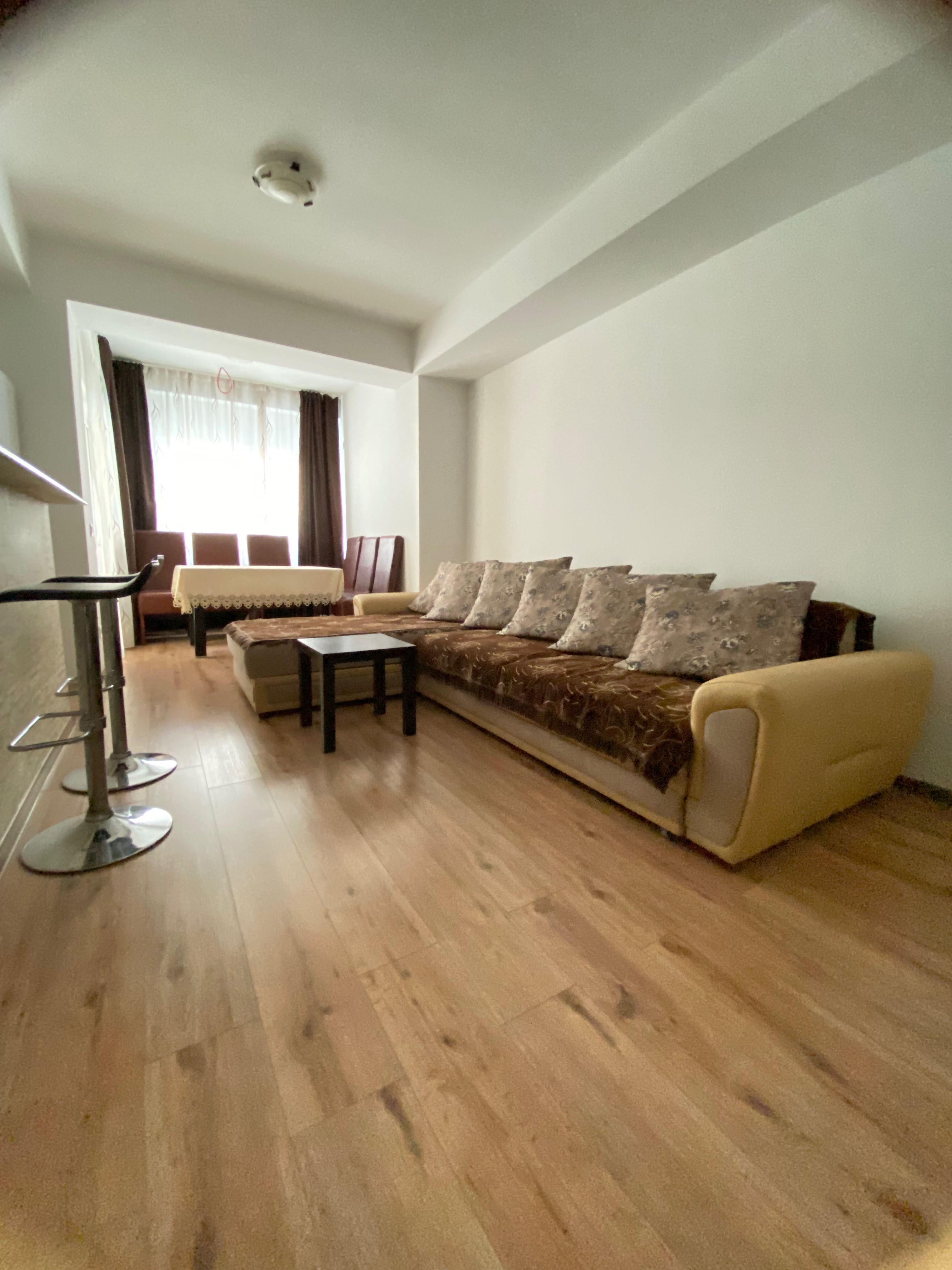 Închiriez  Apartament 2 camere Strada Maria Tănase , Craiova