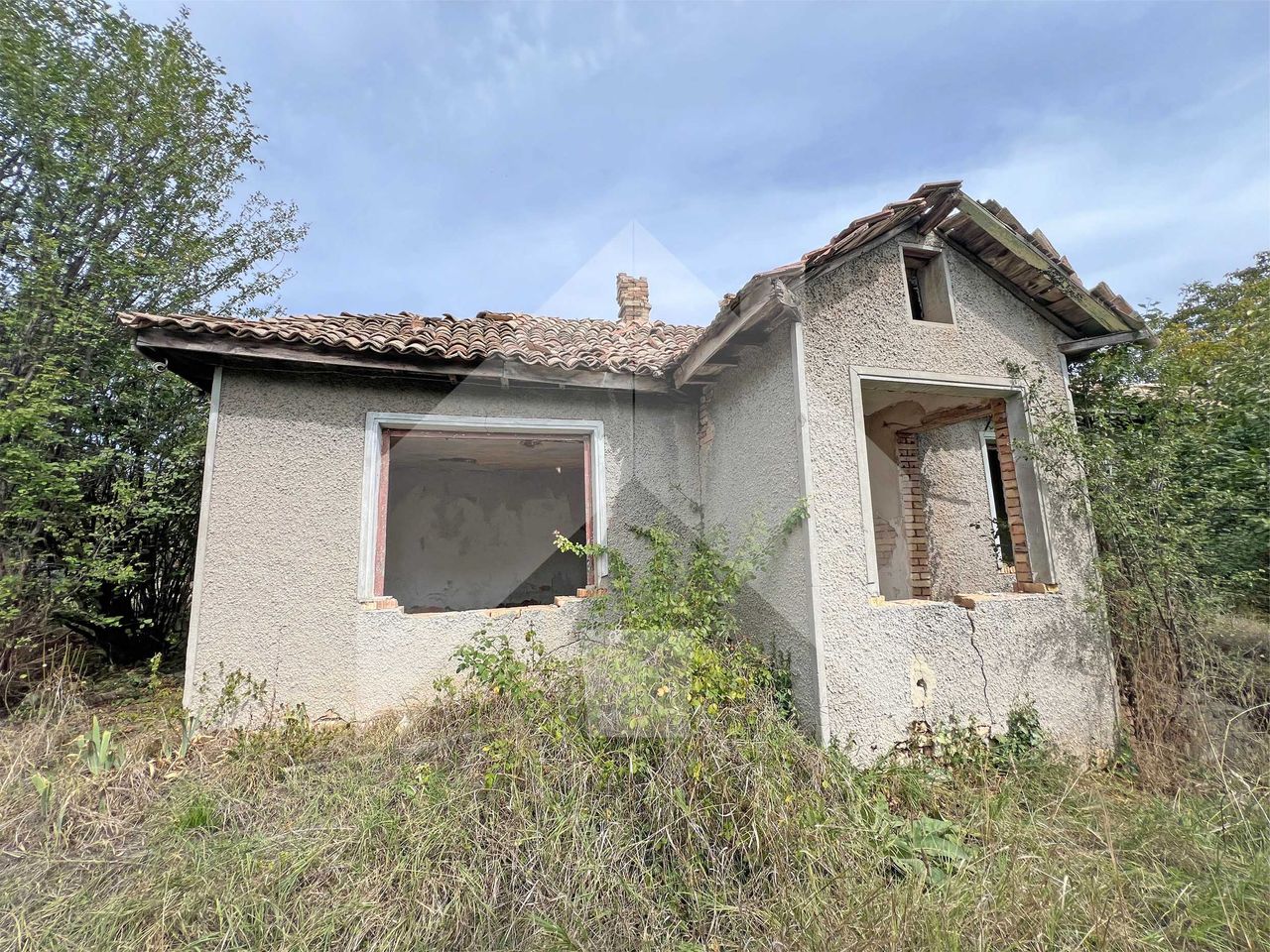 Продава се Къща в с. Мировци, Област Шумен - 58 кв.м за 87 €/кв.м - Снимка #1