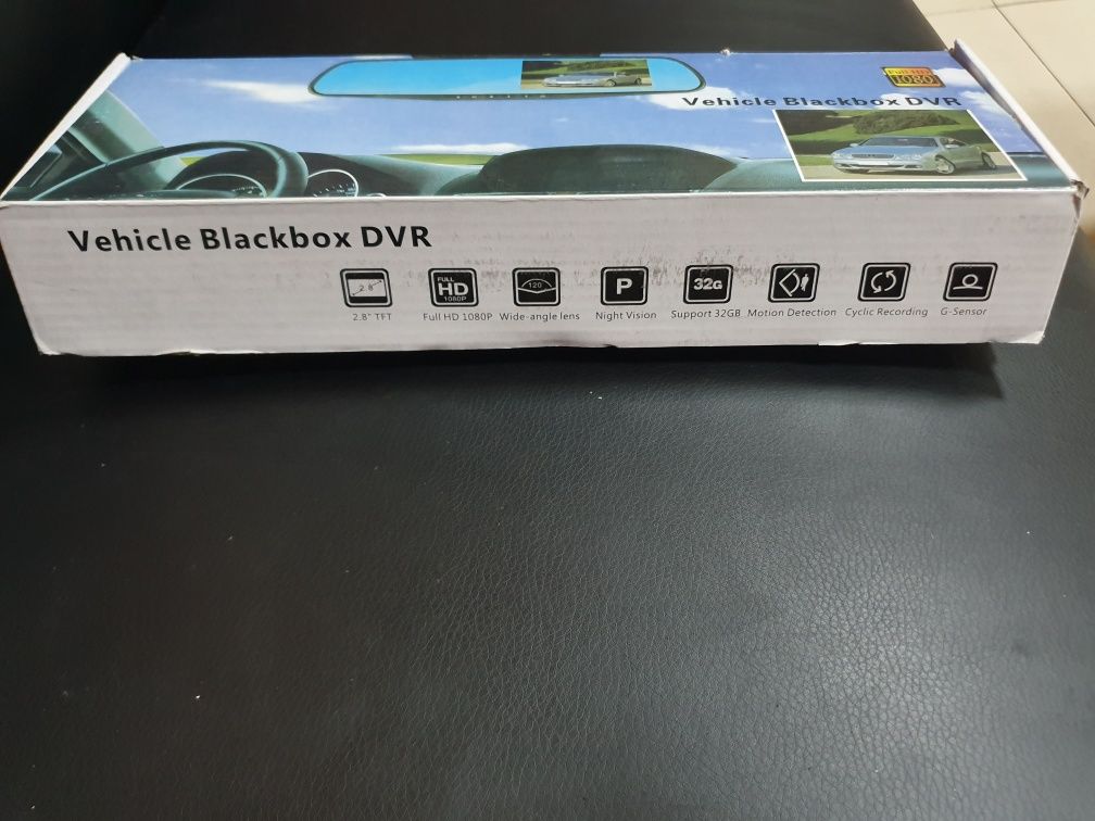 Видеорегимтратор Vehicle Blackbox DVR и ADDKEY с датчиком движений