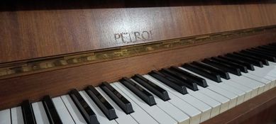 Акустично пиано Петроф / Piano Petrof