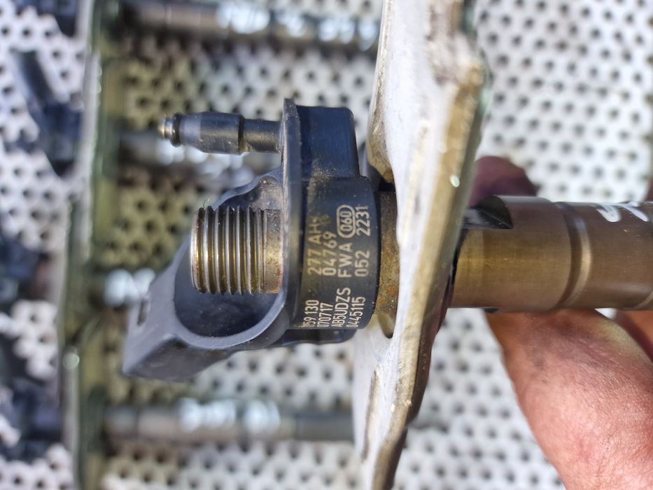 Injector, injectoare  Audi A6 c6 4f motor 3.0 tdi ,ASB