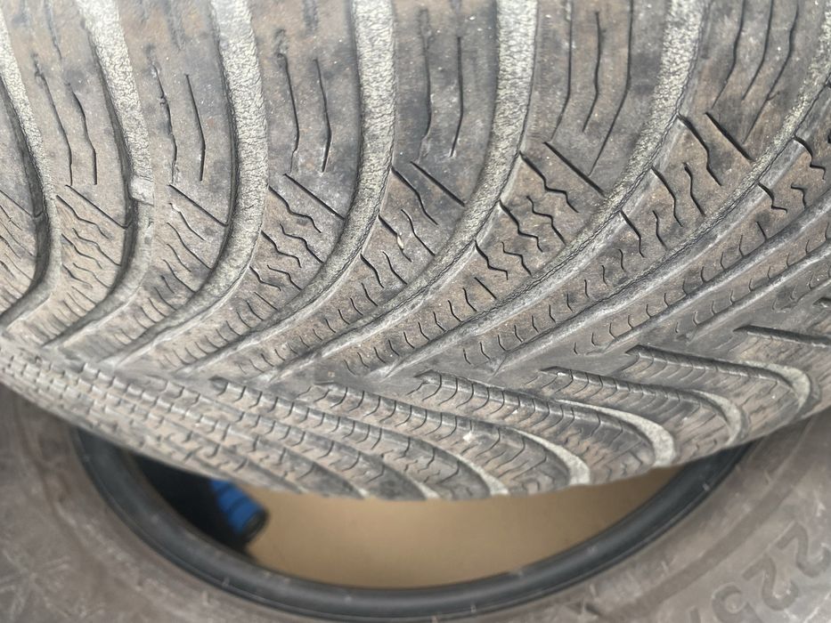 Cauciucuri 225/55/R17