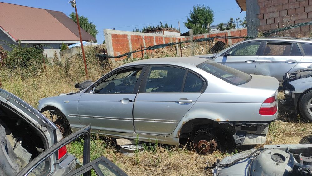Dezmembrez BMW e60,e91, e46
