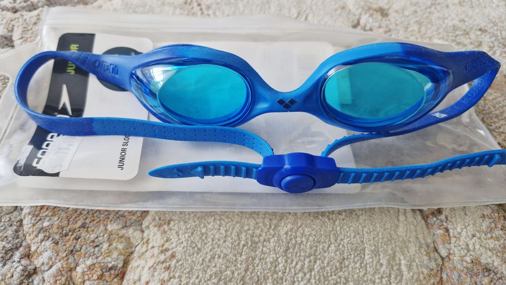Ochelari innot Arena  si casca innot Speedo junior,nefolosite