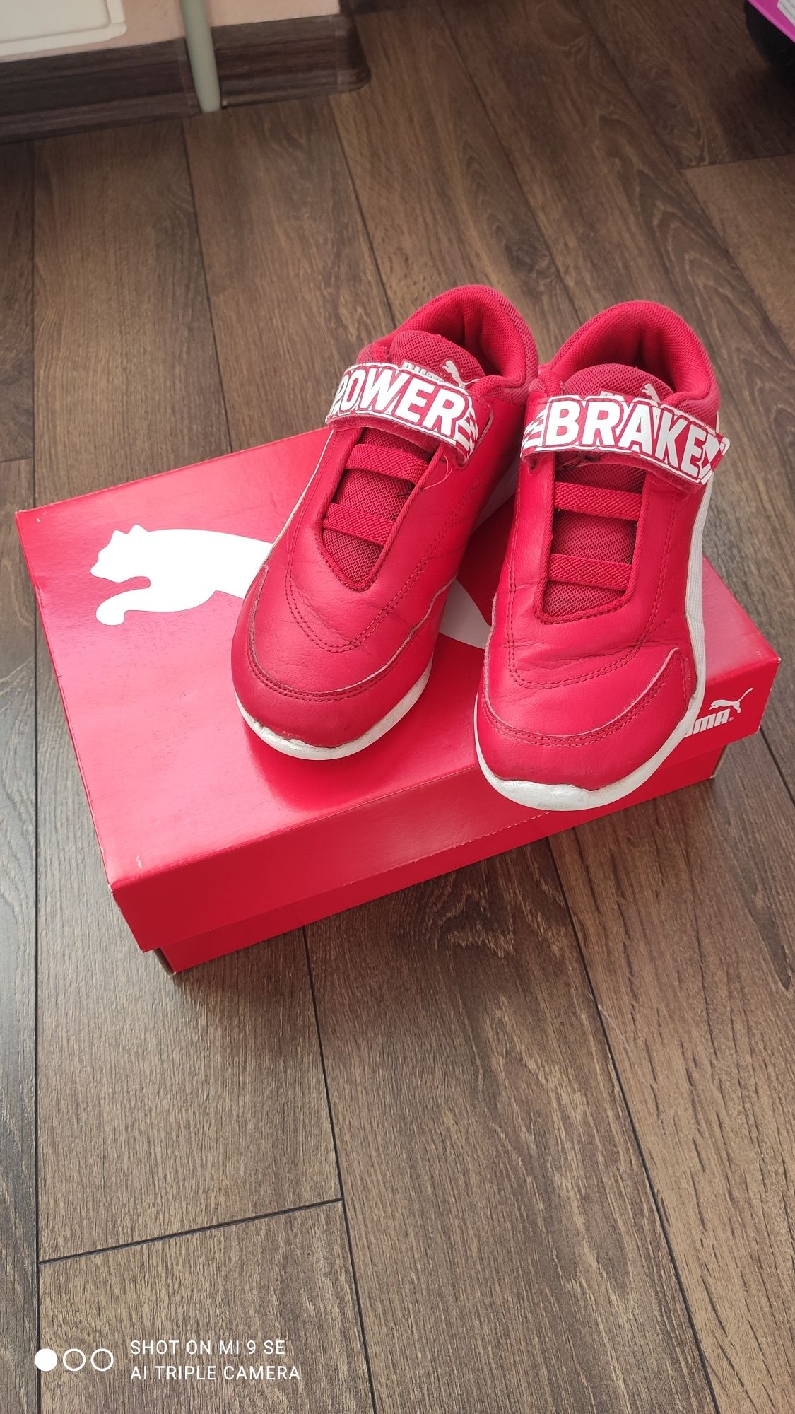 Червени кожени маратонки Puma