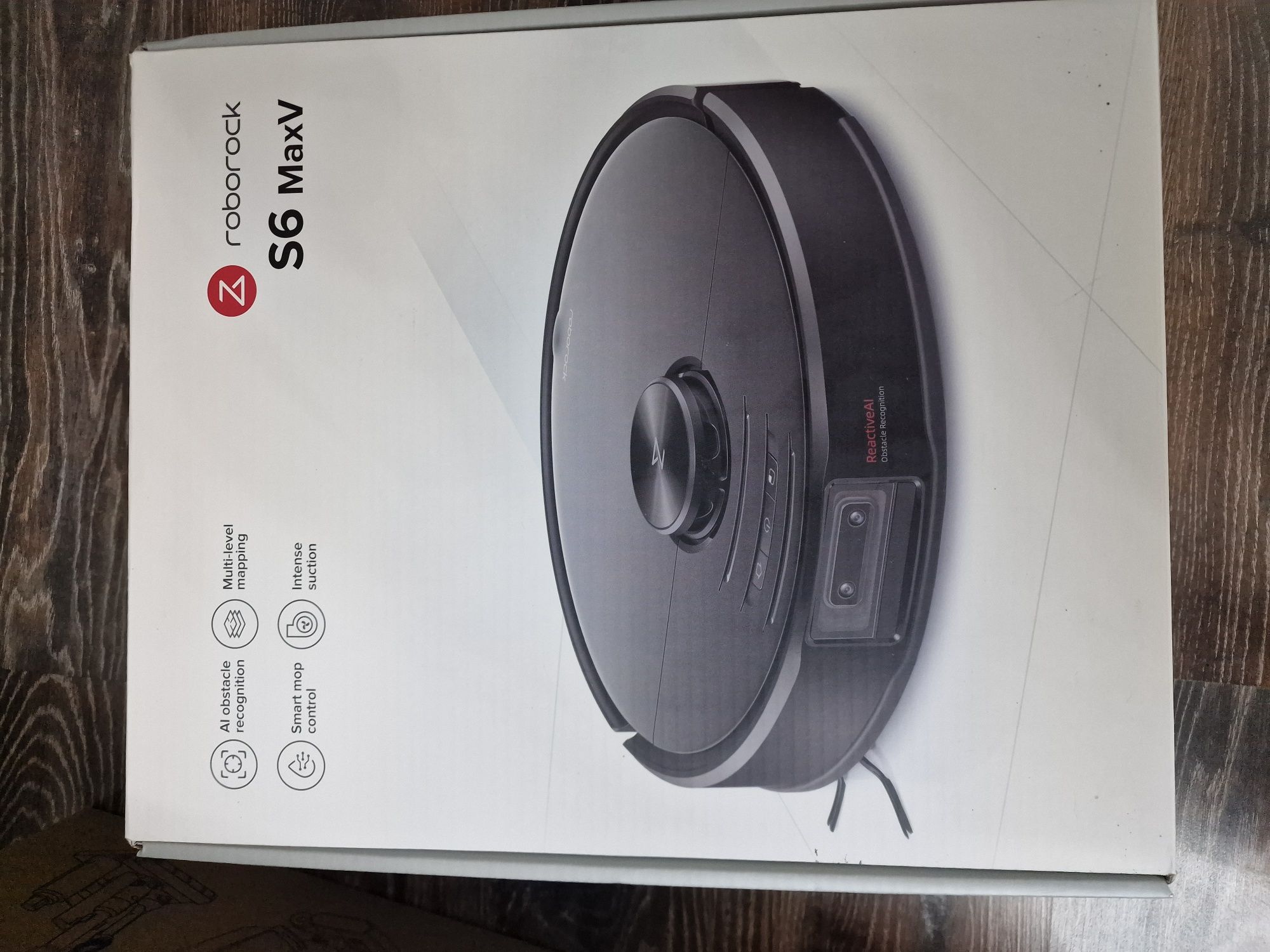 Робот пылесос Roborock S6 MaxV