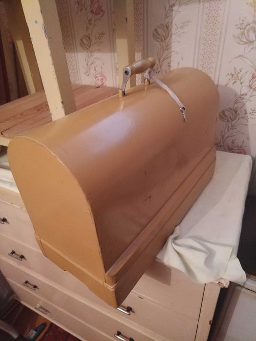 Швейная машинка б/у