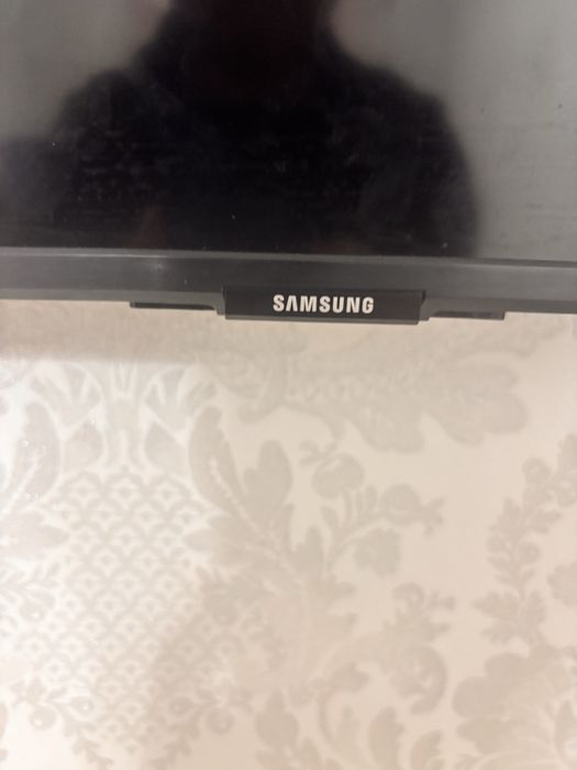 Телевизор Samsung 127 см