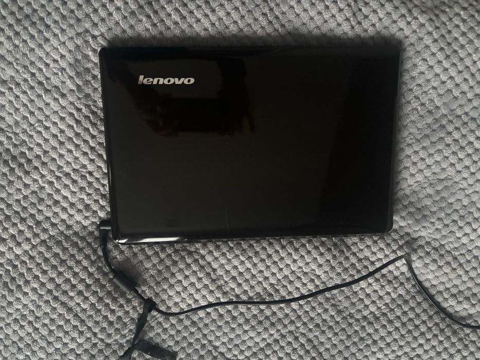 Лаптоп LENOVO Ideapad