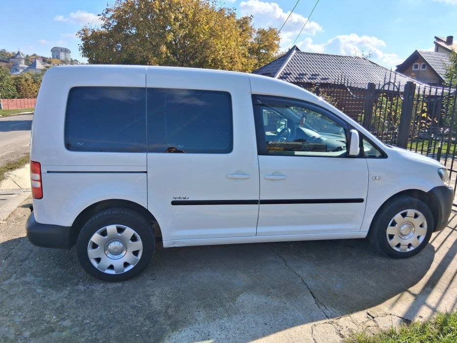 Vw cady 5 locuri 1.6 diesel 2012