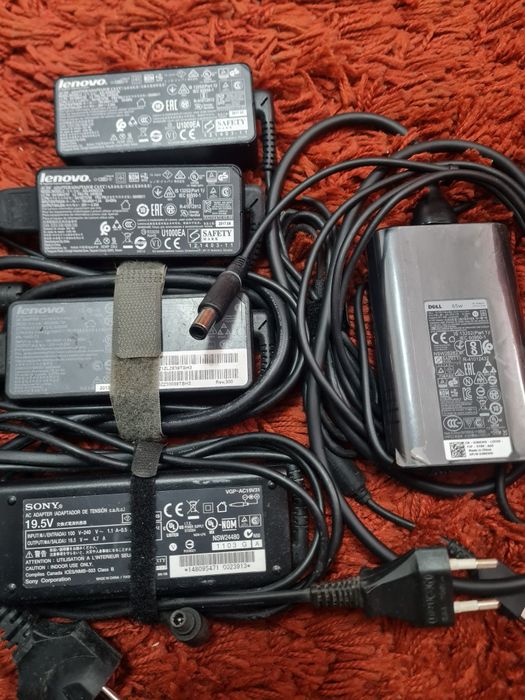 Incarcatoare baterii acumulatori Lenovo Sony vaio