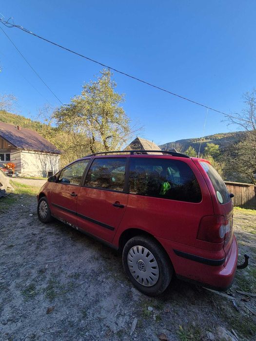 Vând VW Sharan an 2005