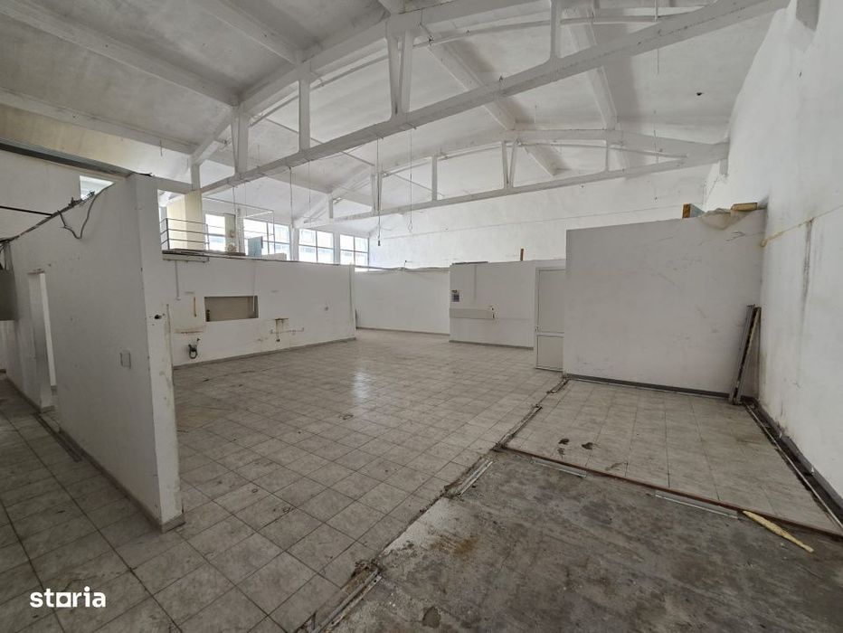 Inchiriere Hala Industriala 360 mp + 142 mp parcare- Carrefour Felicia