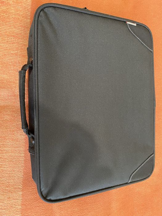 Geanta de umar pentru laptop pentru barbati noua