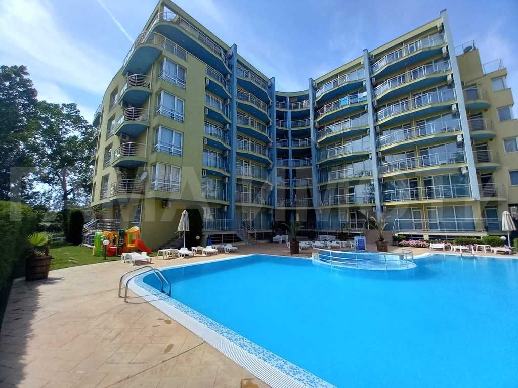 Продава се Двустаен апартамент в к.к. Слънчев бряг - 74 кв.м за 764 €/кв.м - Снимка #3