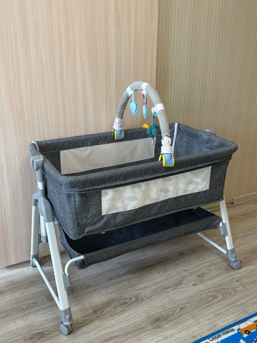 Кровать детская ( манеж)