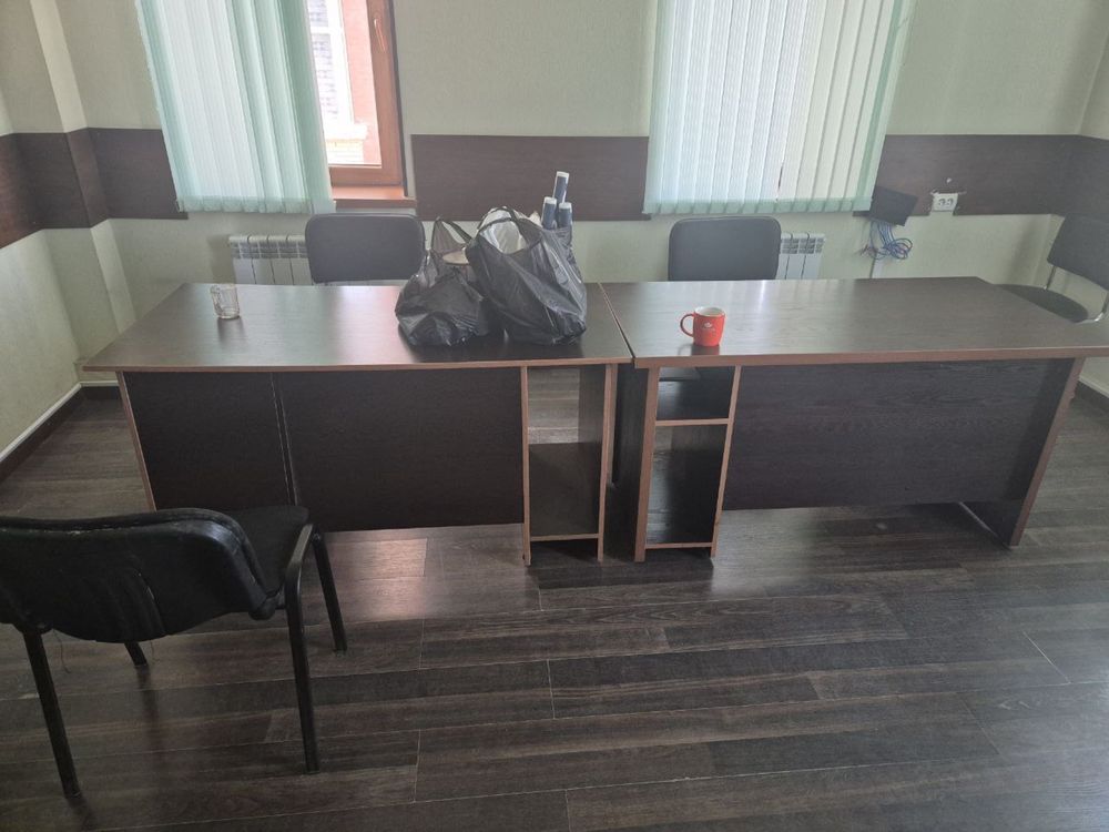 Срочно продается офисная мебель