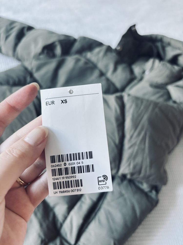 Ново дамско зимно яке H&M