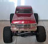 rc kyosho mad crusher 1/8 4WD Бъги РЦ нитро hpi arrma traxxas