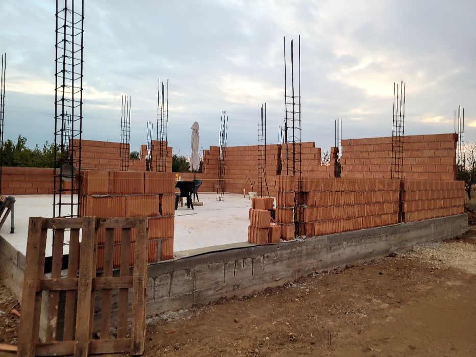 Un nou complex de 11 case în Șimian