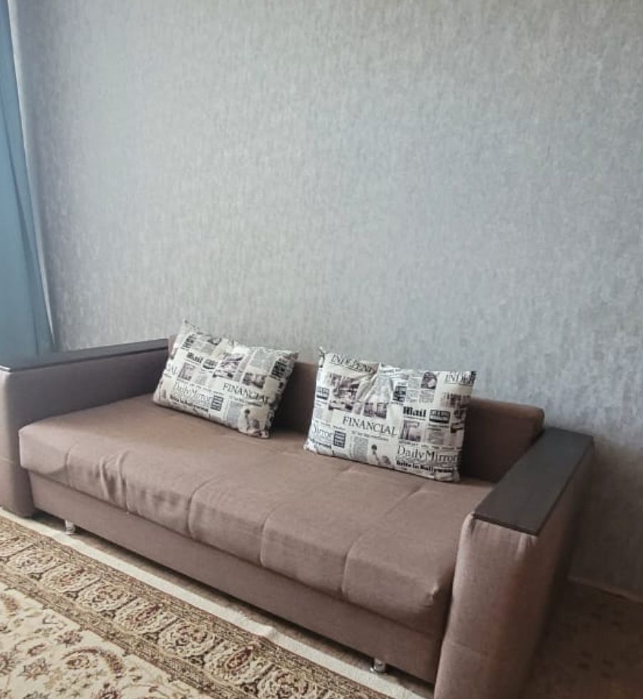 Продам диван б/у