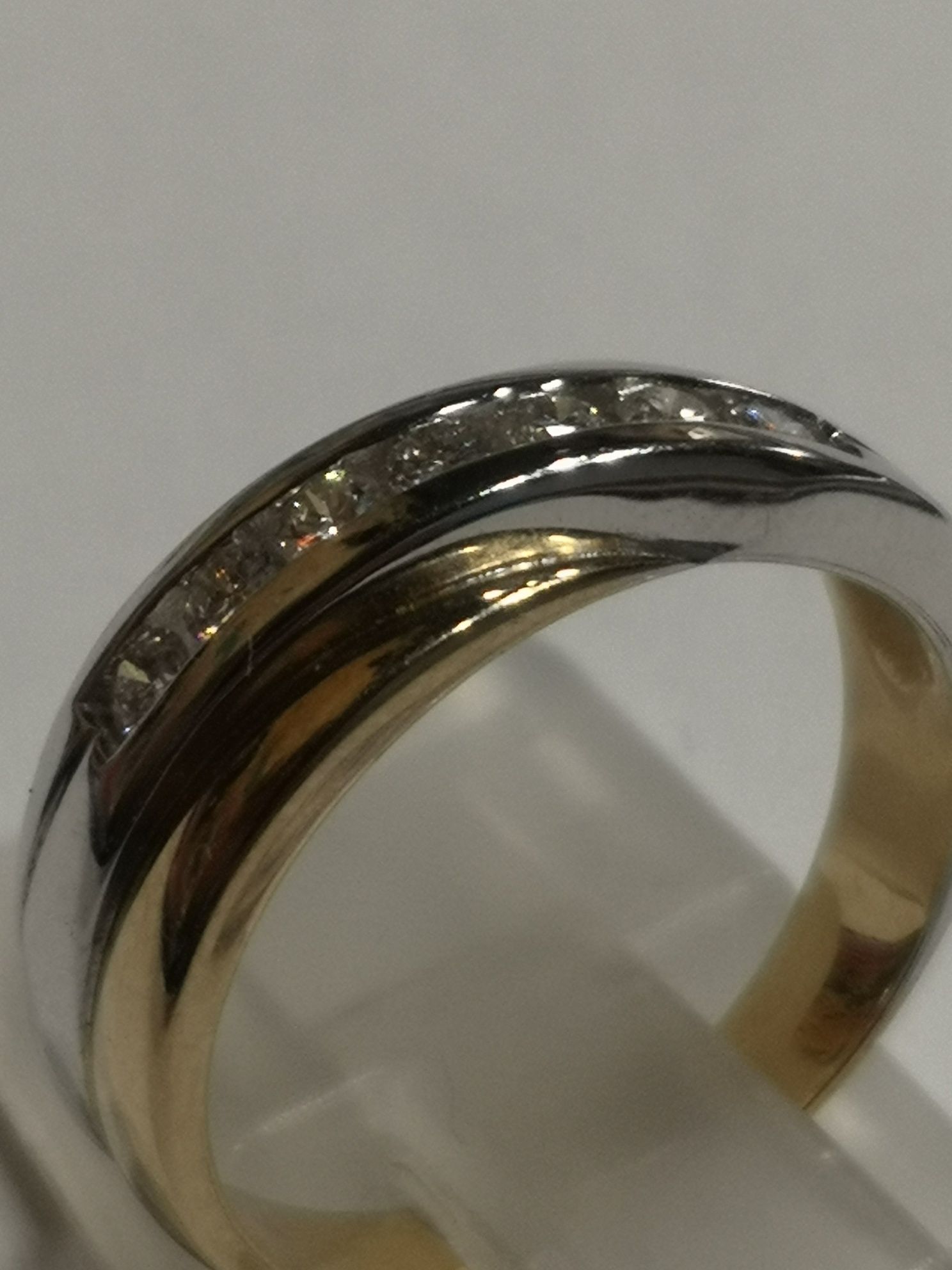 Vind inel din aur 18kt cu diamante 0,25ct