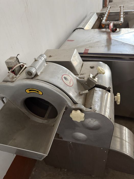 Резка ва Мойка аппарат сатилади