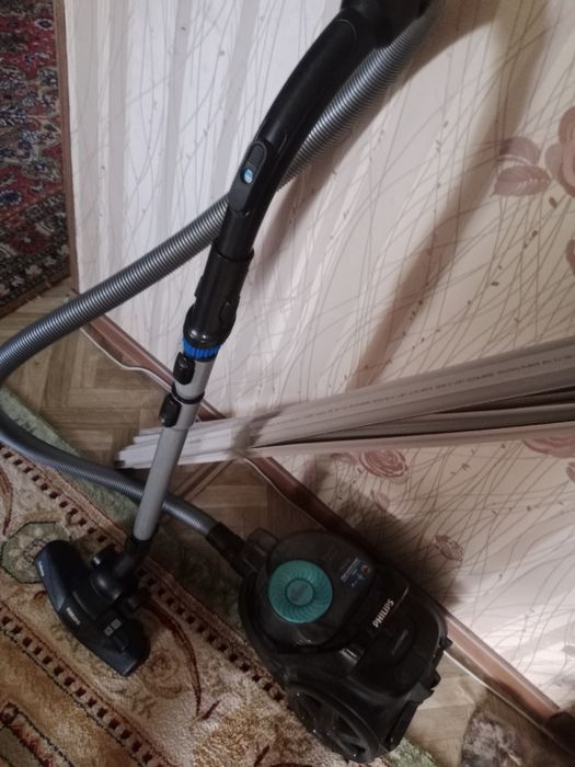 Продам пылесос PHILIPS