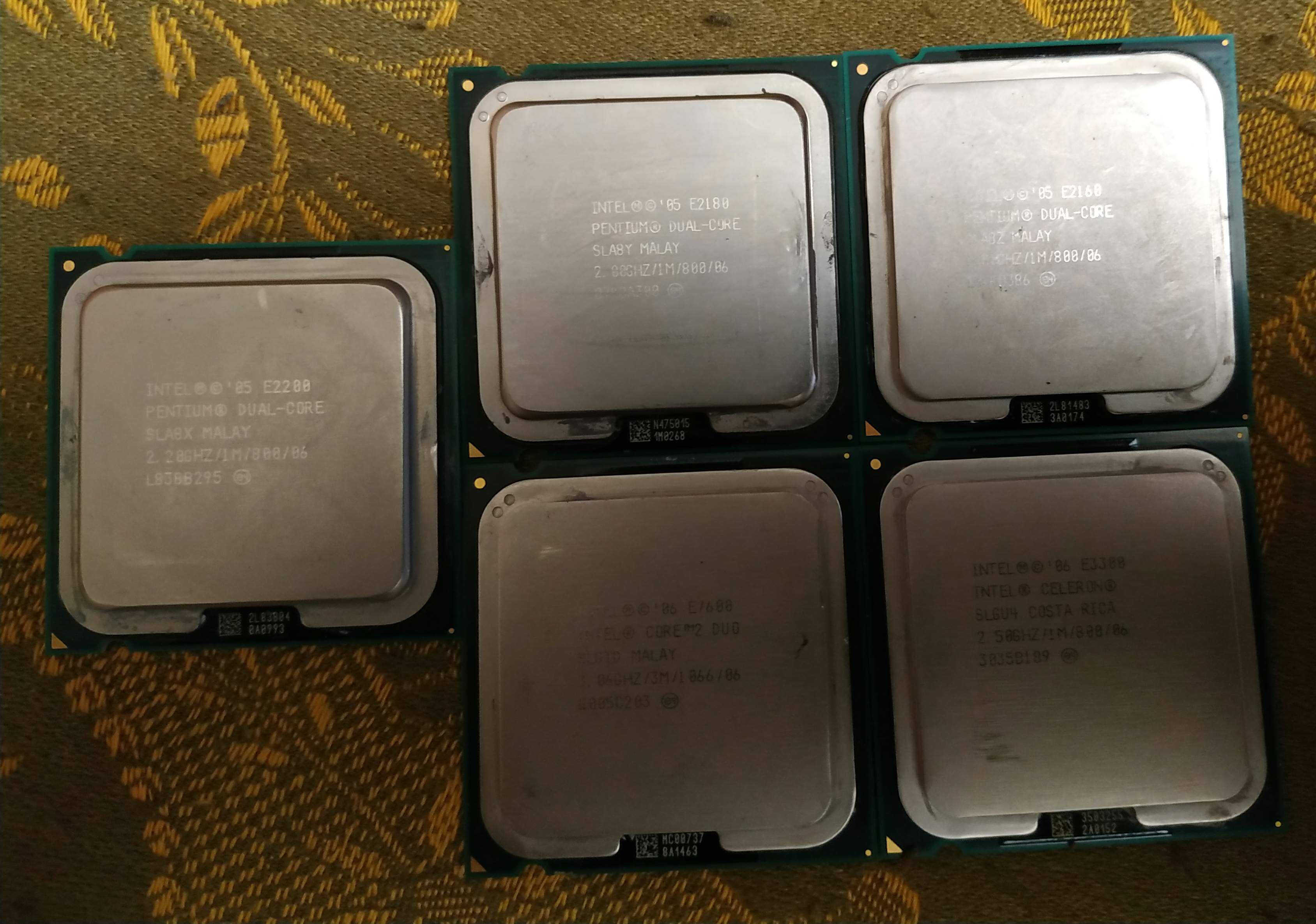 Компютърни процесори (775, 478, AM2, 939, 754)