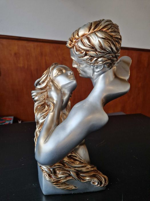 Статуетка от полирезин - Двама влюбени