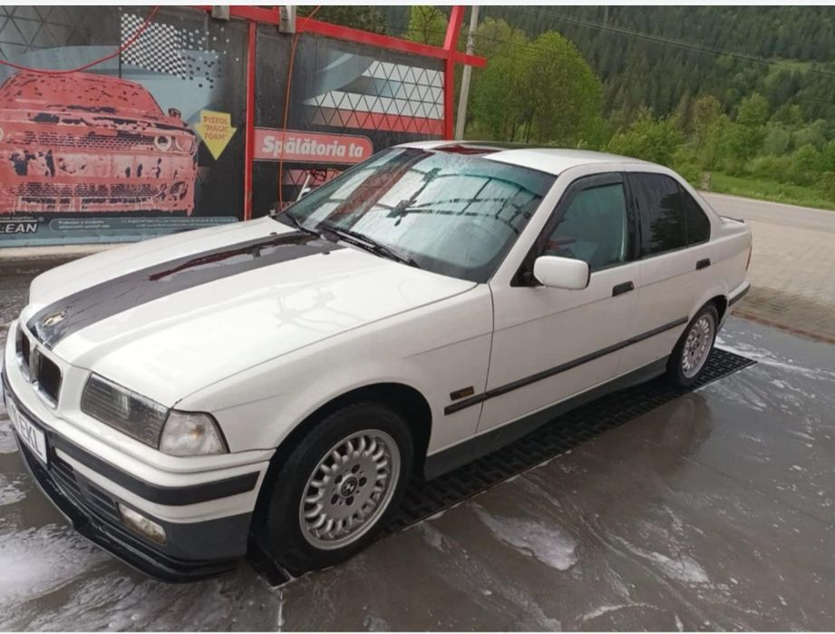 Vând BMW seria 3 model e 36