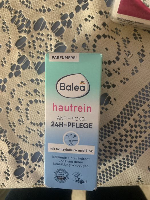 Козметика: Nivea, CeraVe, Balea, Garnier