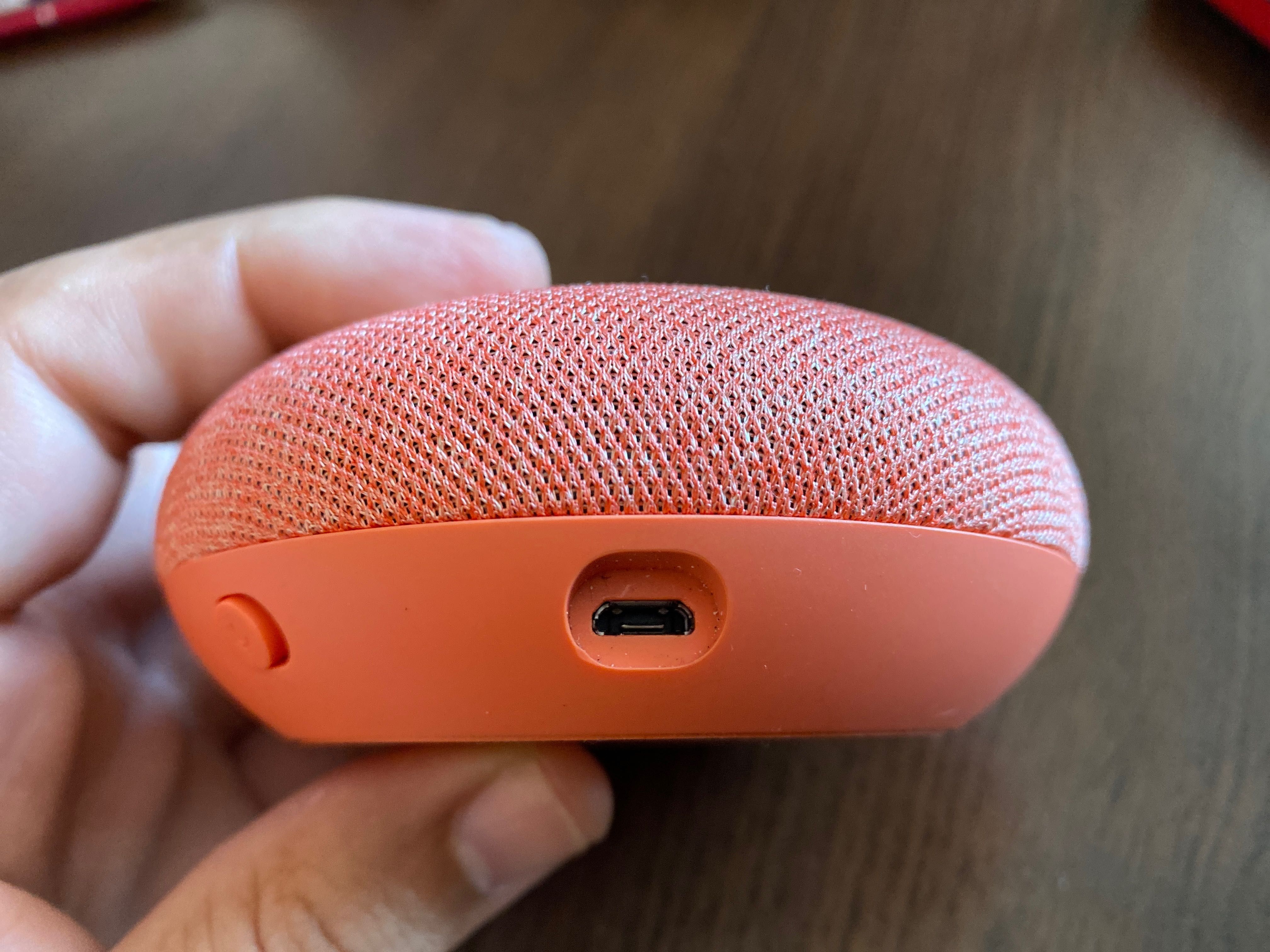 Смарт тонколона Google Home mini