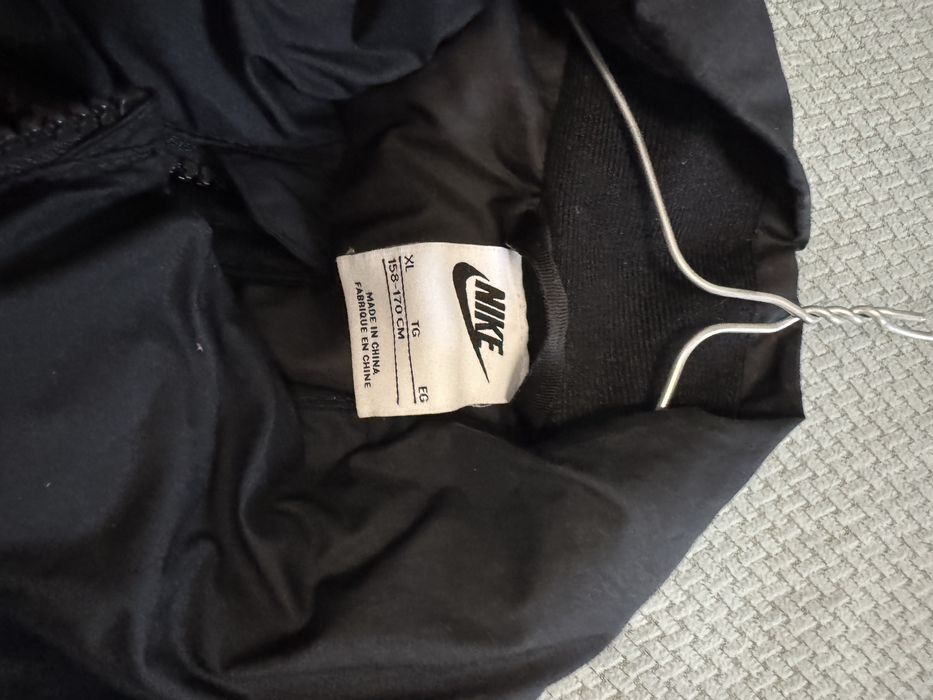 Елек nike оригинален, размер s