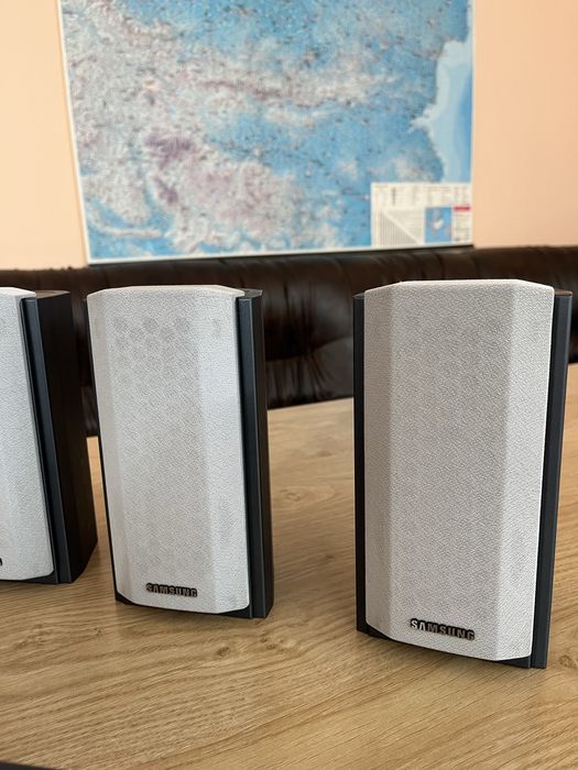 Суббуфер с пет сателита Samsung